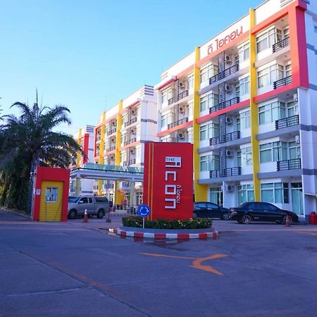 The Icon Service Apartment Si Maha Phot Exterior foto